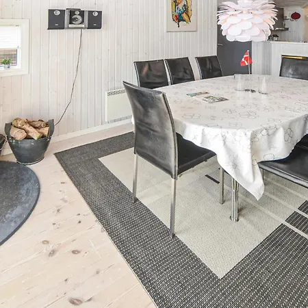 Amazing Home In Sydals With Sauna * Skovby