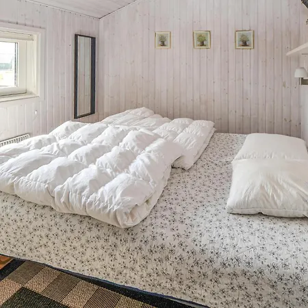 Amazing Home In Sydals With Sauna * Skovby