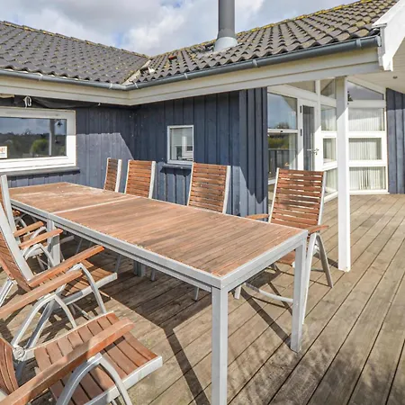 Amazing Home In Sydals With Sauna * Skovby